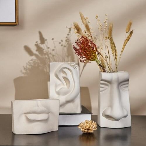 Nordic Home Decoration Vase Creative Facial Features Dried Flowers Decorative Ceramic Vase Modern Decorative Vases Home Decor
