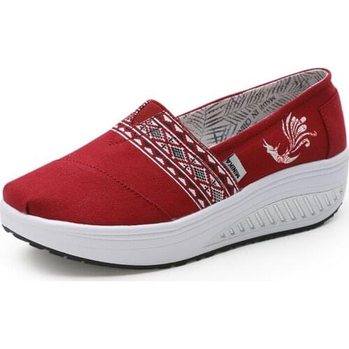 Women Sneakers New Ladies Canvas Shoes Woman Casual Print Breathable Soft Female Platform Red Footwear Size 35-40