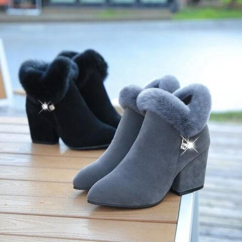 Fashion Boots Women Fur Winter Warm Pointed Ankle Boots Sexy Rhinestone Decoration Zipper Women Boots Comfortable Female Shoes