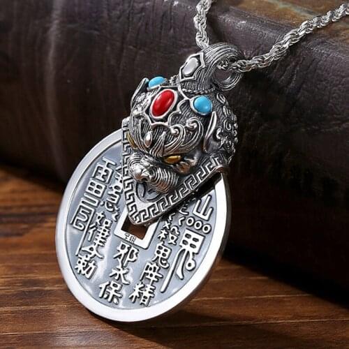NewChinese Style Lucky Pixiu Mountain Ghost Spend Money Tag Mens Fashion Lei Ling Ping An Fu Car Hanging Accessories