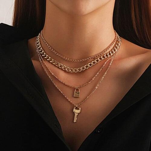 Vintage Punk Thick Chains Key Lock Pendant Necklace for Women Exaggerated Geometric Clavicle Necklace Party Jewelry Kolye