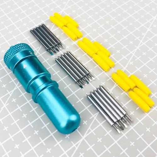 15pc 30 Degree Replaceable Plotter Blades Vinyl Cutter Knife for Cricut Cutting Plotter Engraving + 1pc Lastest Blade Holder