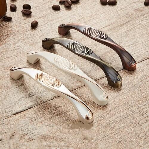 Simple Antique Cabinet Door Handle Furniture Kitchen Door Handle Door Knobs and Handles Desk Drawer Knob Drawer Pulls