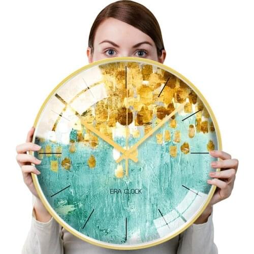Nordic Wall Clock Art Creative Gold Clock Modern Fashion Small Fresh Light Luxury Vintage Home Decor Kitchen 50Z36