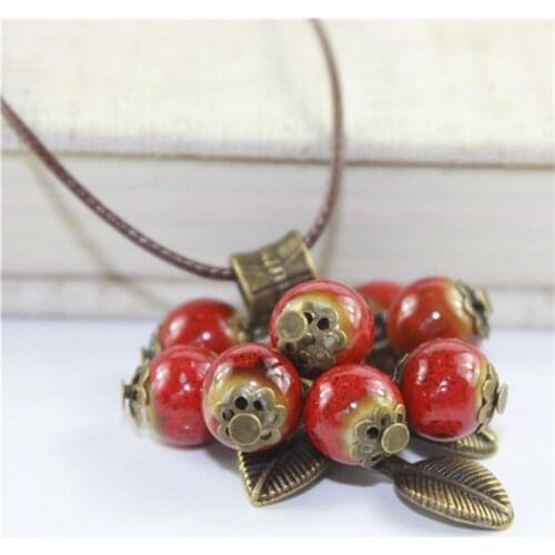 Wholesale Simple Ceramic Beads Necklaces For Women Cherry Necklace Pendant Jewelry Accessories