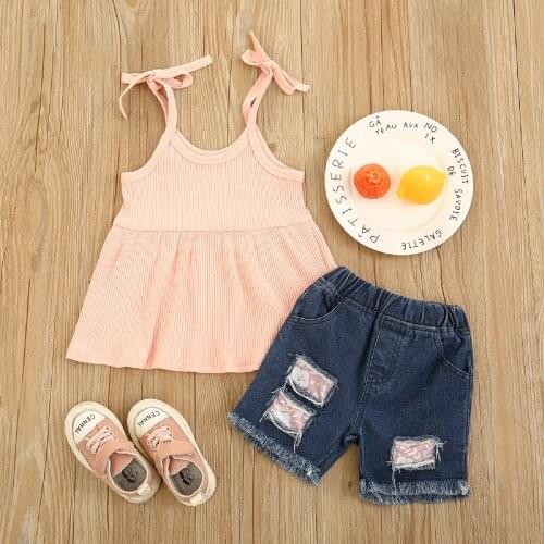 Kid Camisole Top + Ripped Jeans with Raw Edges, Bow Decoration Elastic Waist Summer Clothing