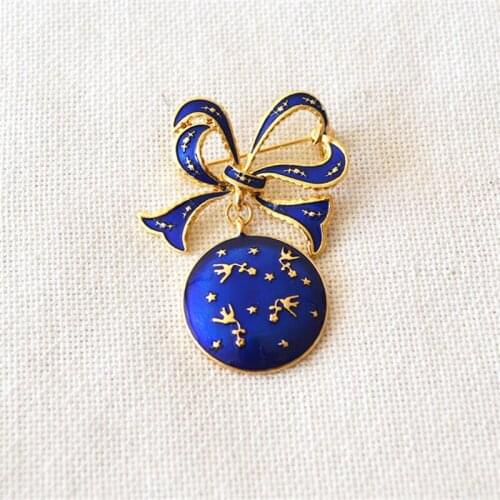 New Japanese and Korean retro style blue Enamel bow round simple fashion brooch accessories