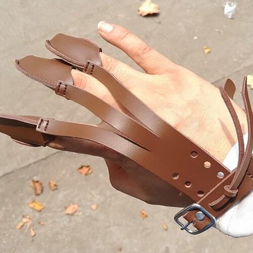 Leather Protective Gear Arm Guard 3 Straps Hunting Target With Three Finger Gloves Tab Shooting Practice Practical Guard