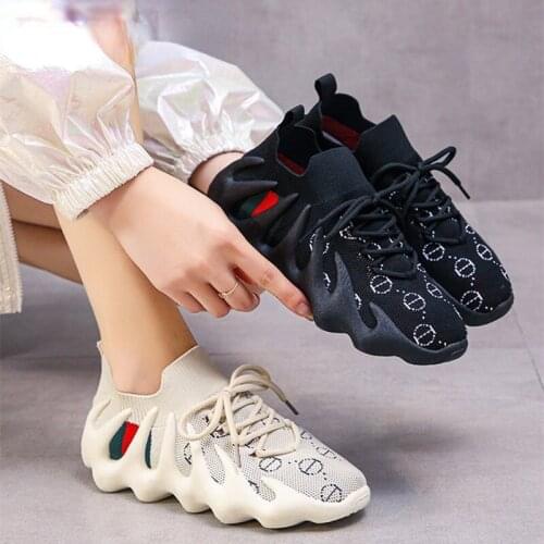 Womens sports shoes 2021 mens sports shoes pair casual shoes INS fashion brand outdoor fitness running shoes walking shoes