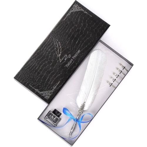 1 Set Of English Calligraphy Feather Dip Pen Ink Plus 5 Pen Set Stationery Gift Box Creative Design Retro Pen Holiday Gift