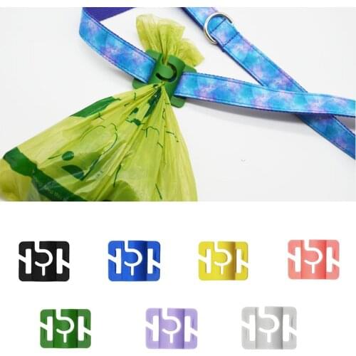 1PC Hands Free Pet Waste Bag Holder Dog Waste Carrier New Pet Accessories Dog Cat Leash Dispenser Clean Tools Poop Bag Holder