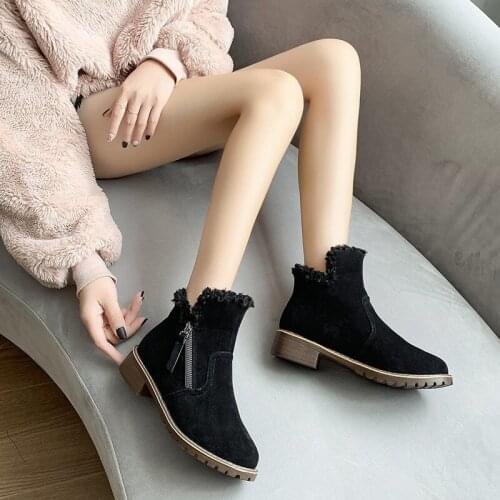 Women Short Plush Snow Boots Ladies Winter Warm Non Slip Ankle Boots Female Faux Fur Outdoor Casual Short Boot Solid New Fashion