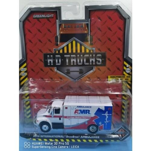 Greenlight 1/64 2013 international Durastar ambulance(AMR) Collect die-casting alloy car models toys