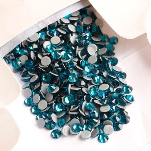 YANRUO 2058HF SS20 4.6-4.8mm Blue Zircon Hotfix Rhinestones Crystal Strass hot fix stones for clothes decoration