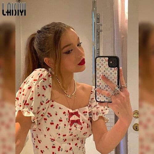 2021 Square Collar Puff Sleeve Bow Labeling Sweet Slim Woman T Shirts Cherry Printed Casual Fashion Summer Crop Top Streetwear