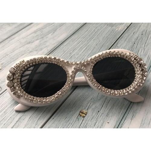 Handmade sunglasses European and American fashion personality oval ladies with diamond sunglasses UV400 retro color sunglasses