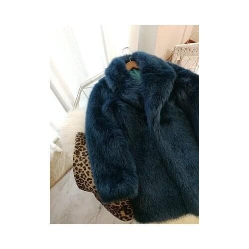 Style New High-end Fashion Women Faux Fur Coat 288S552