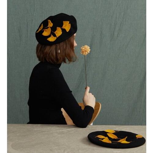 Handmade wool felt ginkgo biloba autumn and winter woolen wild painter hat black wild creative gift hat