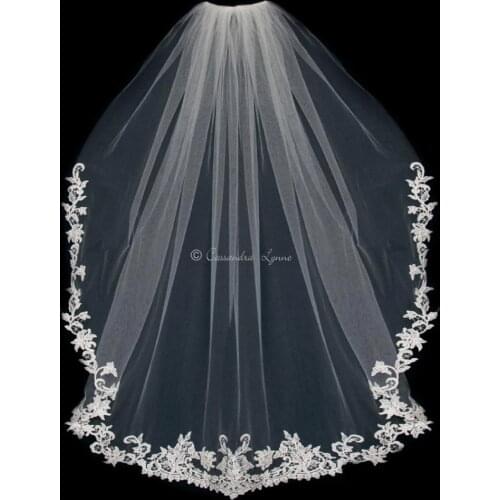 New Cheap Wedding Veils With Comb One Layers Soft Tulle Appliqued Edge Custom Made Short Bridal Veil