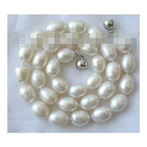 Stunning big 9-10mm baroque white freshwater cultured pearl necklace m556
