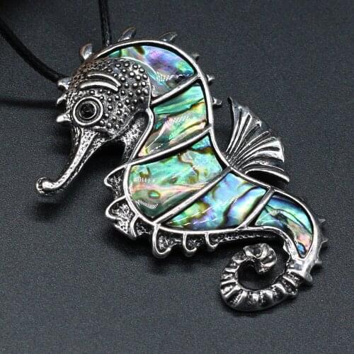 Natural Abalone Shell Animals Pendant Necklace Hippocampus Fashion Shell Pendant Necklace for Length 55+5cm Size 56x40mm