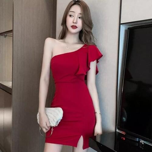 One Piece Dress Irregular Temperament Slim Fit Bag Buttock Black Bra Dress Off Shoulder Sexy Nightclub WomenS Wear Dress