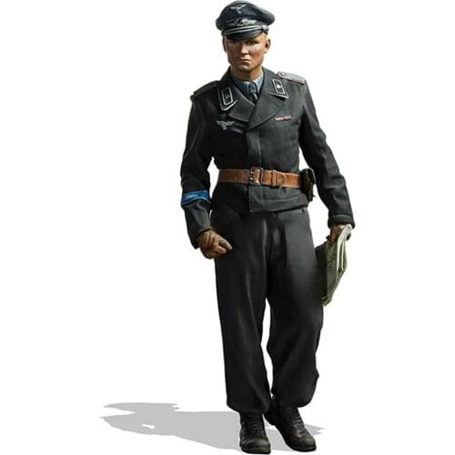 1/24 75mm 1/18 100mm Resin Model Kits World War II German Commander Figure Unpainted No Color RW-073