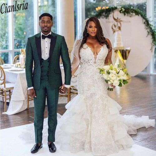 Designer Lace Mermaid Wedding Dresses 2021 Ivory Spaghetti Straps Corset Up Back Tiers Ruffle Skirt Bridal Gowns Plus Size Dubai