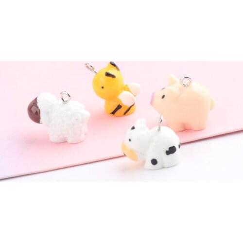 Mix 10pcs Cow Pig Sheep Bee Resin Charms Pendants for Decoration Bracelets Necklace Earring KeyChain Jewelry Making