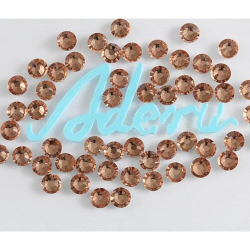 Aderu light peach 736 super shiny lead free crystal hot fix rhinestone for nail ornament garment shoe scarf phone decoration