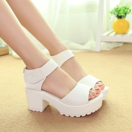 European And American Fashion Simple Casual Solid Color Ladies Sandals Summer Roman Style New Waterproof Platform