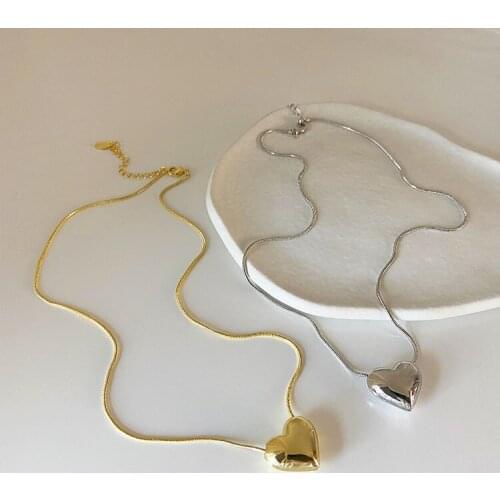 Love Heart Pendant Necklace For Women Men Personality Simple Design Silver Color Gold Thin Chain Choker Necklaces Jewelry