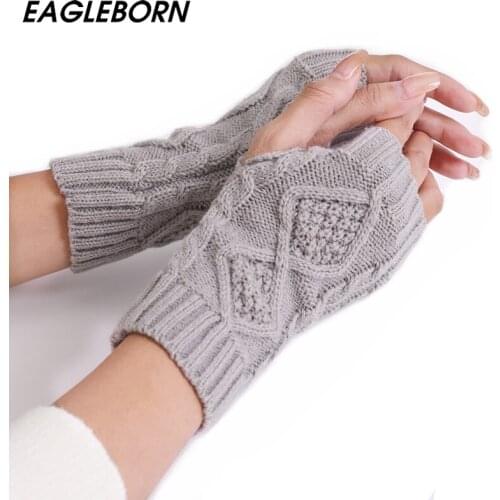 New Style Knitted Wool Warmth Half-finger Fingerless Gloves Autumn Winter Women Short Diamond Cute Fashion Gloves Winter Gloves