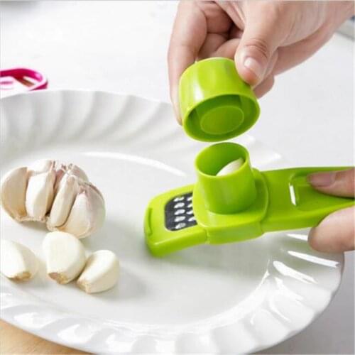 1Pc Garlic Grinding Grater Planer Slicer Cutter Multi Functional Cooking Tool Utensils Kitchen Accessories (Random Color)