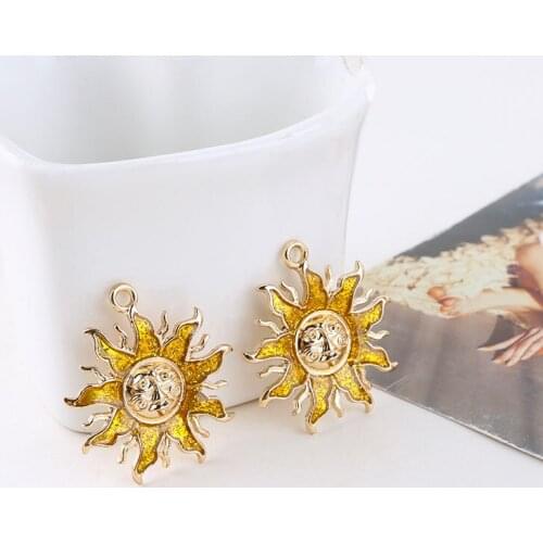 BULK 10 Sun Charms Wholesale Supplier Sunshine Charms "Keep on Smilin'" Orange Sun Pendants 30*33mm Metal Charms Pendants Beads