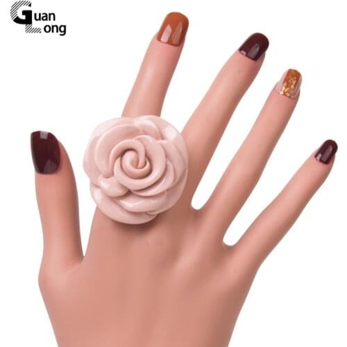 Guanlong Acrylic Rose Flower Engagement Womens Rings Fashion Jewelry Resin Vintage Wedding Ring for Girls Female Punk Rings
