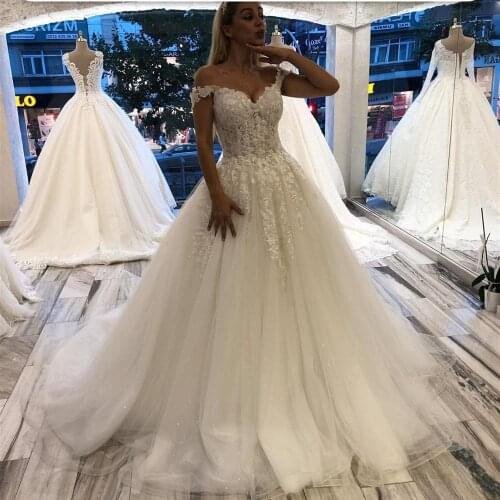 2020 New Arrival Appliques Wedding Dresses Tulle Lace Off the Shoulder Ball Gown For Marriage Bridal Gowns robe de soiree