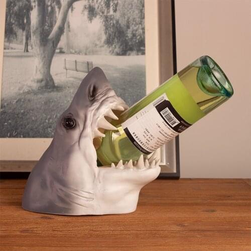 Creative Resin Shark Statue Resin Animal Wine Rack Home Decoration Accessories Modern TV Cabinet Decorative Ornament