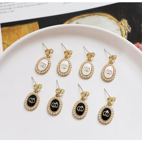 6pcs hot-sales Vintage pattern pearl oval stud earrings for women alloy wild Earrings Elegant diy jewelry material accessories