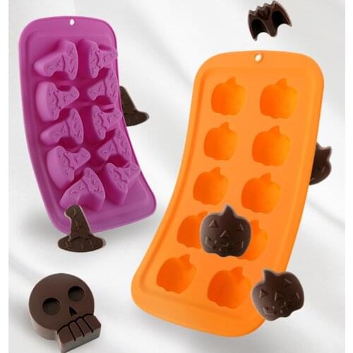3D Pumpkin Skull Ghost Mold Shaped Silicone Dessert Decorating Cakes Mould For Halloween Fondant Chocolate Baking