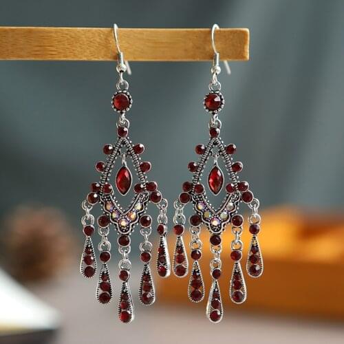 2020 Bohemian Womens Red Rhinestone Tassel Wedding Earrings Retro Ethnic Geometric Rhombus Hollow Crystal Dangle Earring Jhumka