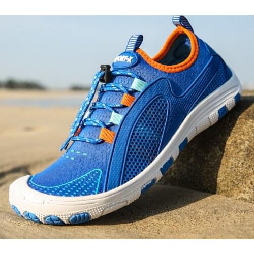 MDUG Hiking Shoes
