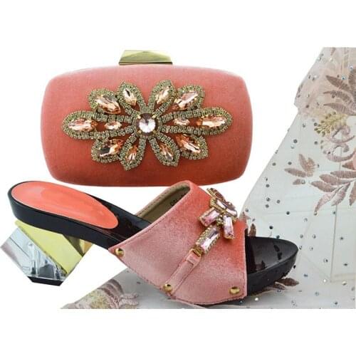 Beautiful peach women pumps with big crystal flower design bag for dress african shoes match handbag set QSL006,heel 7.5CM