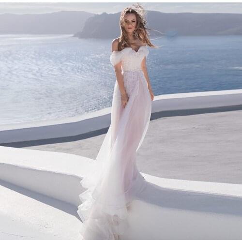 Charming Tulle Beach Wedding Dress 2021 A-Line Off The Shoulder Lace Appliques Sweep Train Boho Civil Bridal Gown Backless