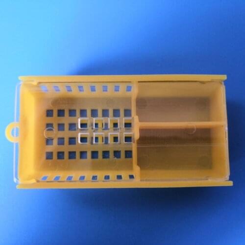 X100 New Model Large Size Queen Cage for Queen Mailing, Introducing, Storage, Transparent Cover Queen Cage