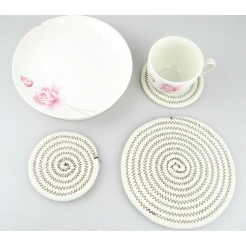 1PC Dining Decor Coaster Cotton Rope Knitting Round Placemat Table Mat Home Accessories Kitchen Woven Tableware Mat OK 0450