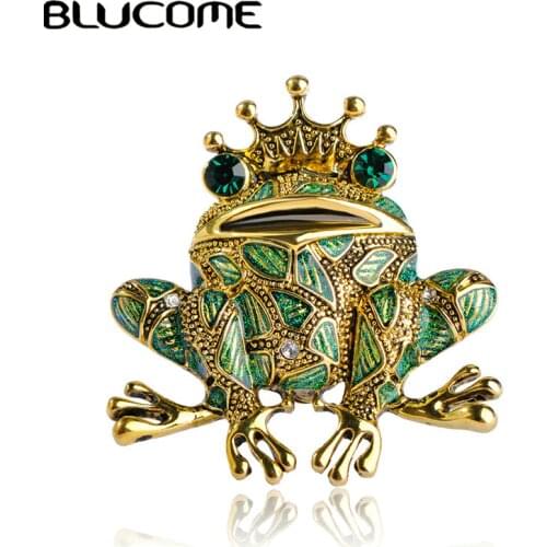 Blucome Vintage Black Frog Brooch Green Eyes Insect Toad Brooches For Men Women Kids Sweater Scarf Coat Accessories Jewelry Pins