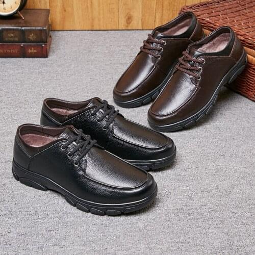 2019 spring and autumn leather classic lace-up mens shoes comfortable new business shoes plus velvet warm leather shoes
