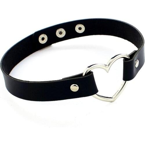 Sexy Trendy Vintage Charm Round Gothic Collar Necklaces Jewelry Gift Gothic Leather Heart Harajuku Women Punk Choker Necklace