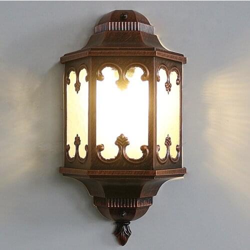 Outdoor waterproof wall lamp Glass waterproof Nordic retro channel yang base rusty wall lights black / bronze Garden light